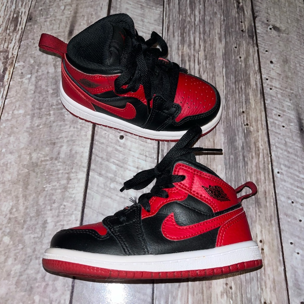 Toddler Nike Air Jordan 1 Mid TD Banned Bred Size 7C